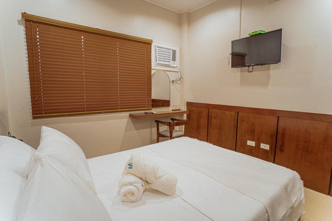 Marieli Suites Near Panglao International Airport エクステリア 写真