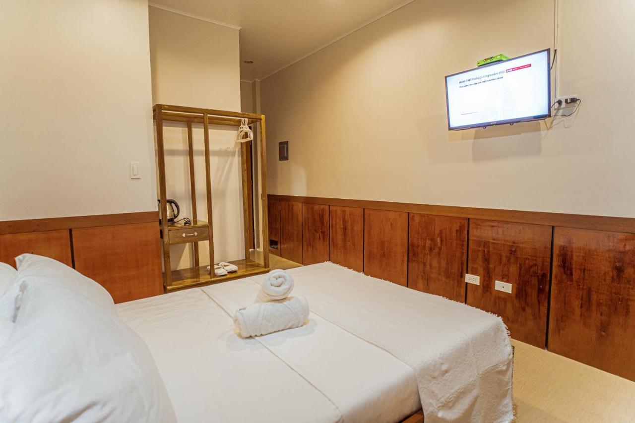 Marieli Suites Near Panglao International Airport エクステリア 写真