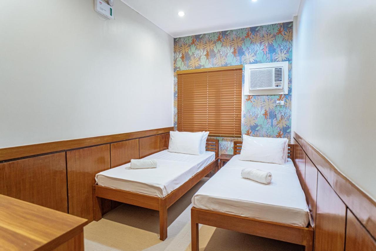 Marieli Suites Near Panglao International Airport エクステリア 写真